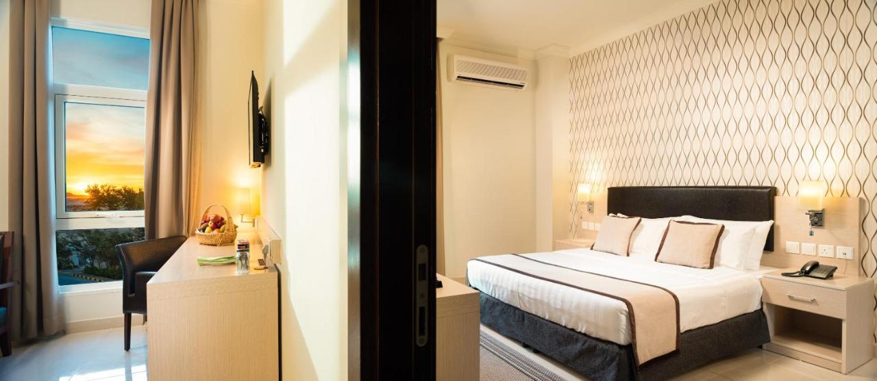 City Hotel Dukm Kültér fotó