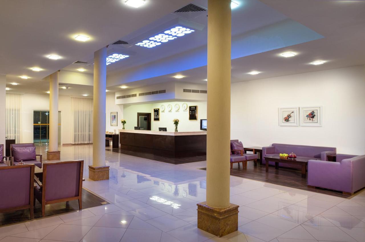 City Hotel Dukm Kültér fotó