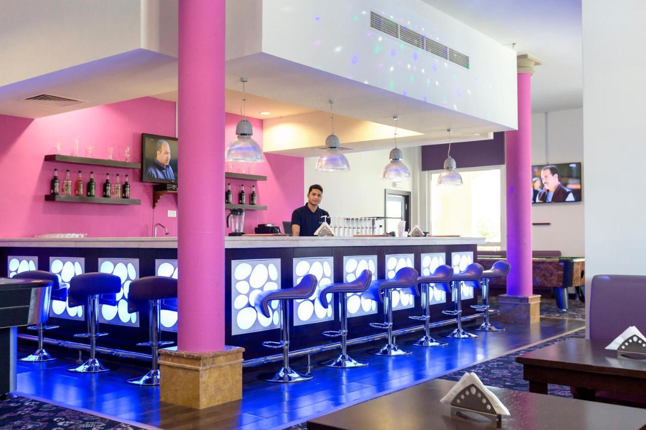 City Hotel Dukm Kültér fotó